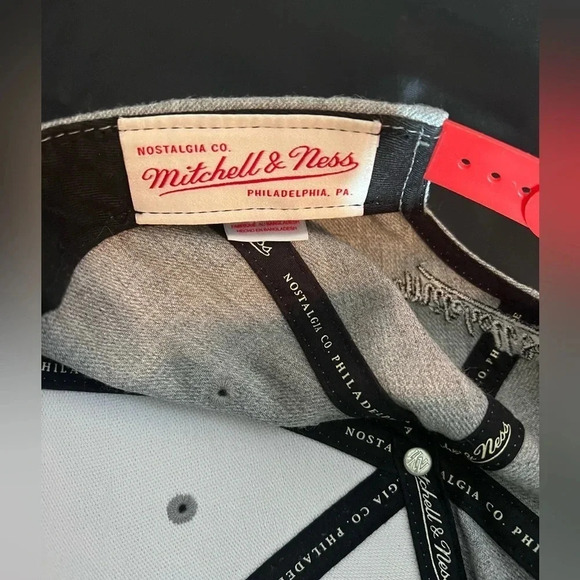 Houston ROCKETS Snapback Mitchell & Ness Cap Hat NBA Red Flat Bill Gray/Red Wool - Picture 5 of 6